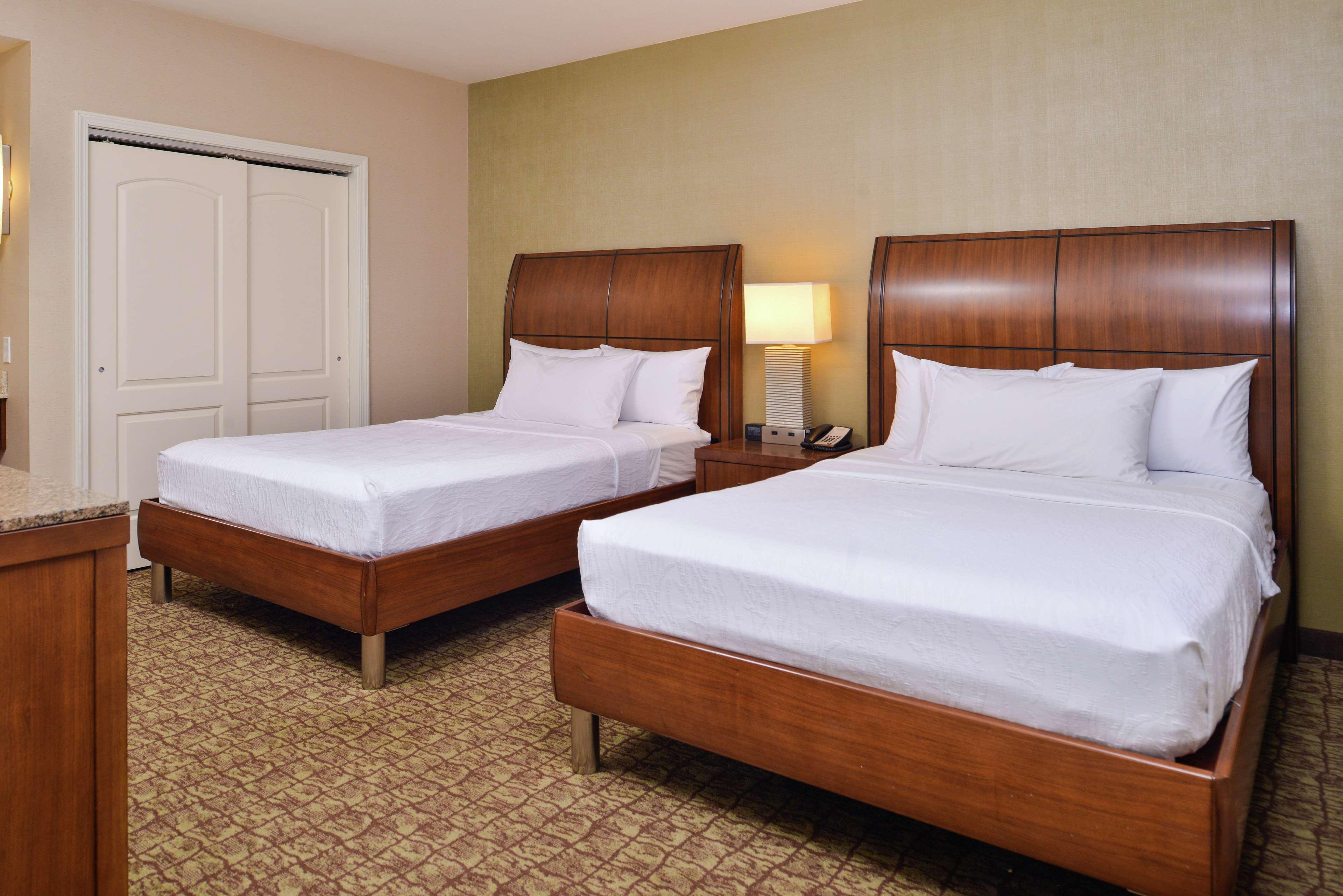 Hilton Garden Inn Boise Spectrum Exterior foto