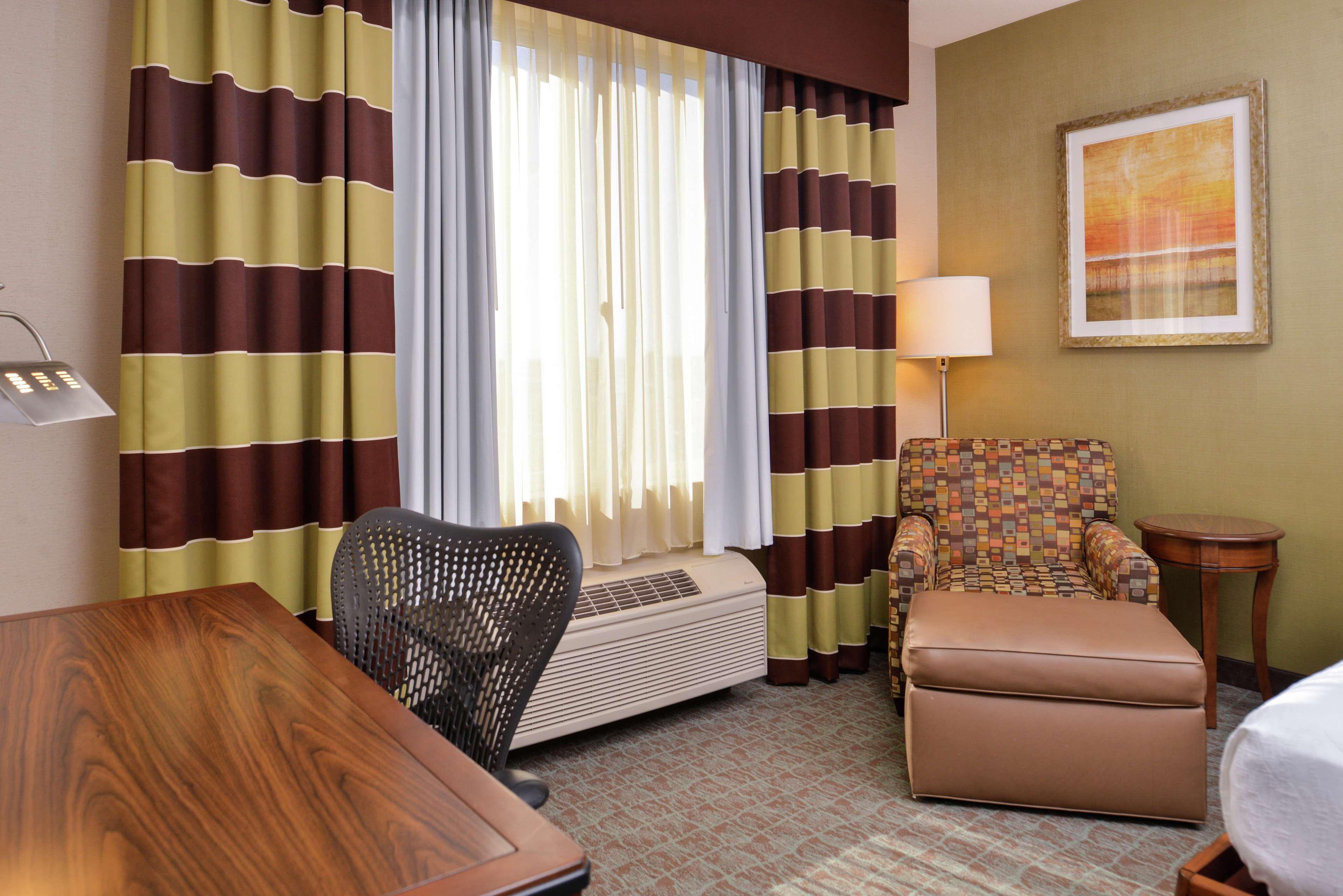 Hilton Garden Inn Boise Spectrum Exterior foto