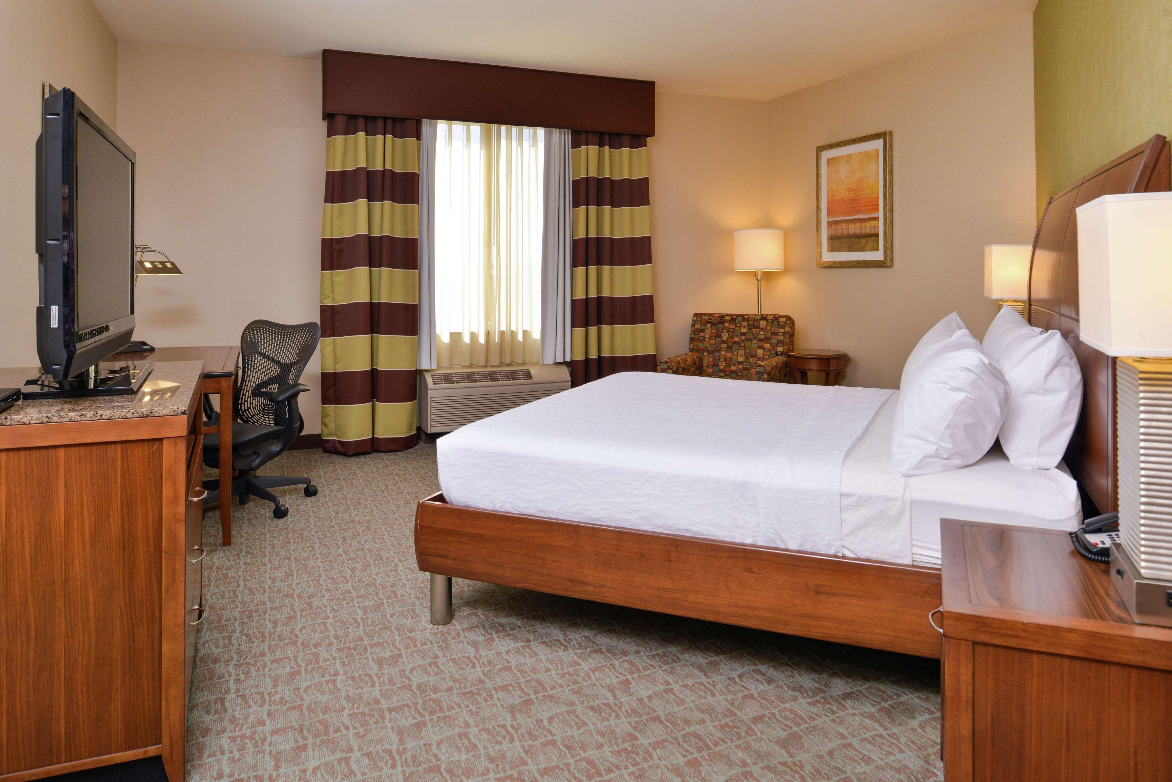 Hilton Garden Inn Boise Spectrum Exterior foto