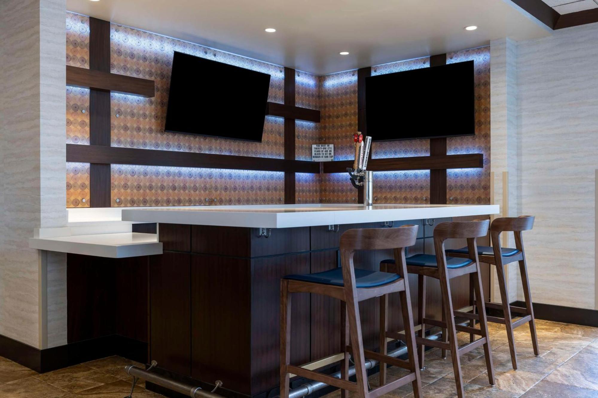 Hilton Garden Inn Boise Spectrum Exterior foto